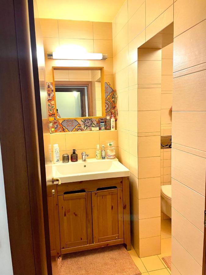 70M2 Romantic Living In The Old Town With Garden Pozsony Kültér fotó