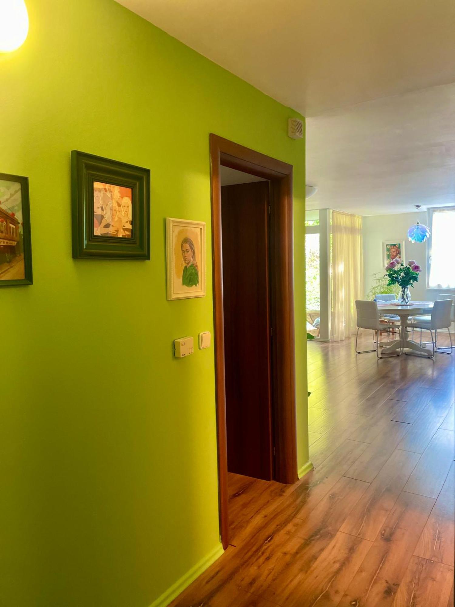 70M2 Romantic Living In The Old Town With Garden Pozsony Kültér fotó
